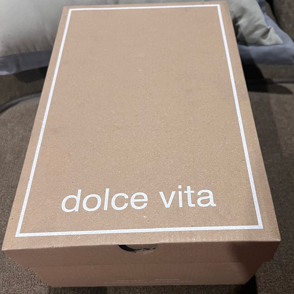 Dolce Vita Ericka Honey Raffia Beige Woven Loafers with Buckle NIB size 10 women - Picture 7 of 7